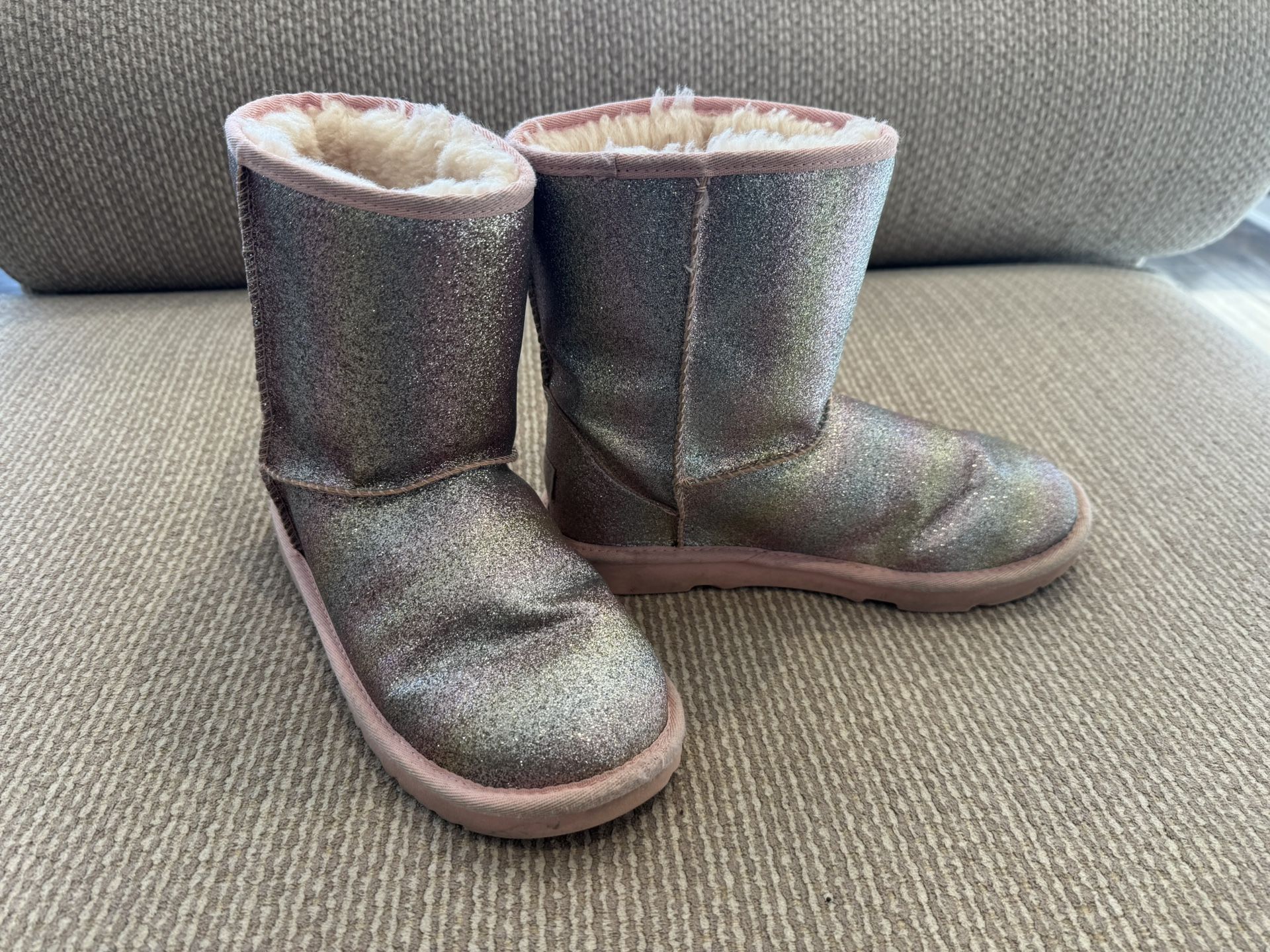 UGG boots, Girls Size 4