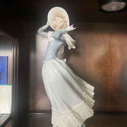 Lladro Figurines