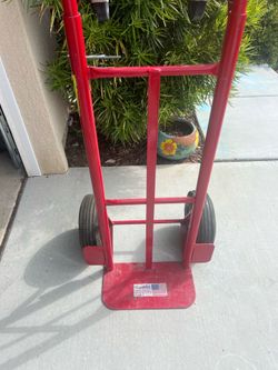2- Milwaukee Dolly