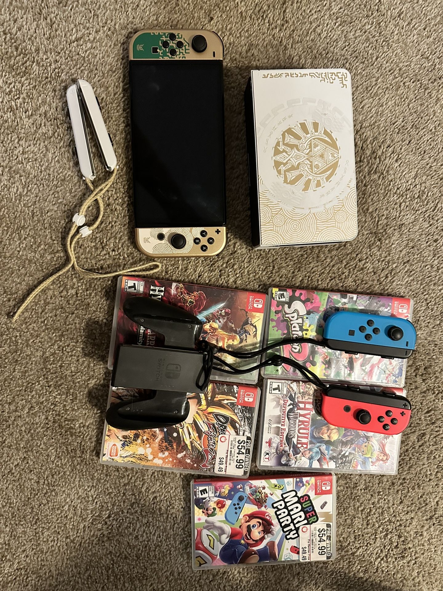 Nintendo Switch OLED - Zelda Tears Of The Kingdom Edition With Games
