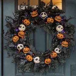 Disney The Nightmare Before Christmas 30” Pre-Lit LED Wreath New In Box