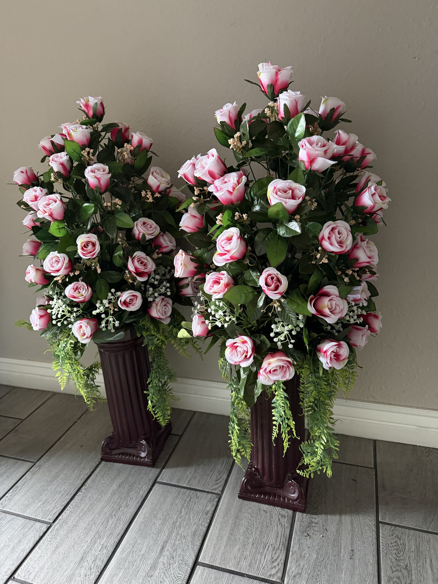 Flower vases