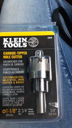 Drill bit hole cutter