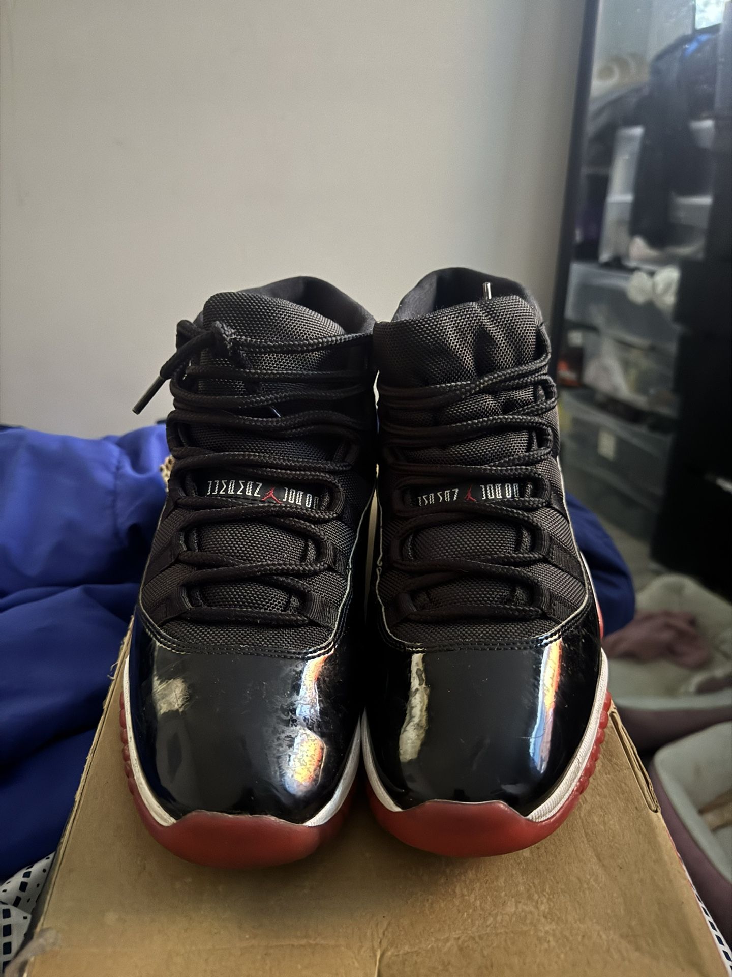 Bred 11s size 10