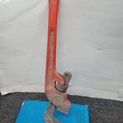 18-in rigid heavy duty offset pipe wrench