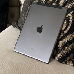 iPad 9th Gen 64GB Wifi + Cellular LTE