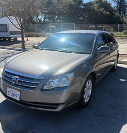 2006 TOYOTA Avalon