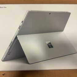 Microsoft Surface Pro 4 (8GB ,Intel I5-6300u , 256GB) Laptop