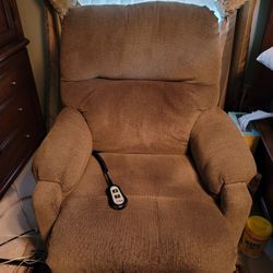 recliner power operated 