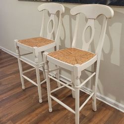 Farmhouse Style Bar Stools 