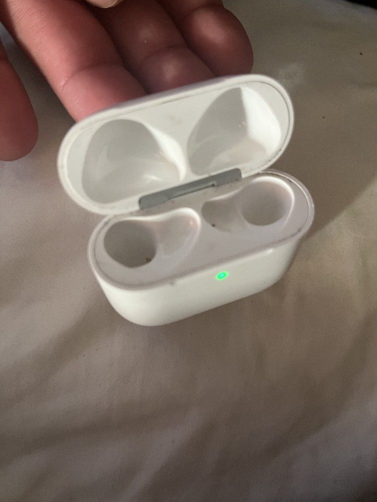 Airpods Pro Charging Case / By Itself No Earbuds
