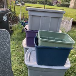 Few Storage Bins The Longest One Is (38” X 18”) Two Damage On One Corner Top, Two Without Tops ( NO SHIPPING)