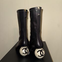 NEW CHANEL 25K Black Mid Calf Leather Boot With Pearl Heel Size 39