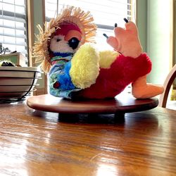Cuddle Barn’s Laid Back Louie - Singing Parrot Plush - "Don't Worry Be Happy"