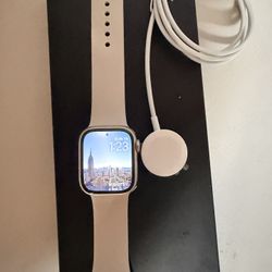 Apple Watch Series 7 