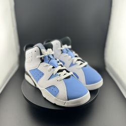 Jordan 6 UNC