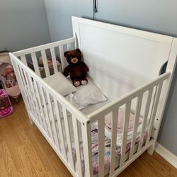 Baby Crib 