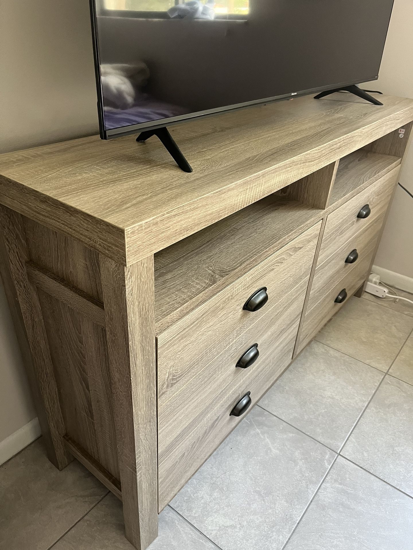 Tv STAND TO SELL