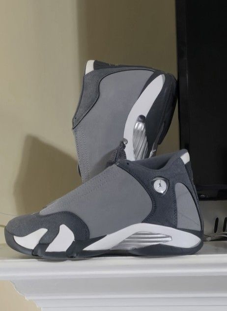 Women's/Men's Jordan 14
