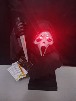 GHOST FACE SCREAM HALLOWEEN RESIN SCULPTURE 