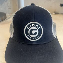 Giant Bikes Black & White Trucker Hat