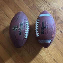 Footballs 