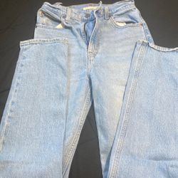 Women’s Levi’s 