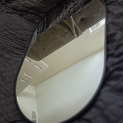 Mirror "Hobby Lobby"