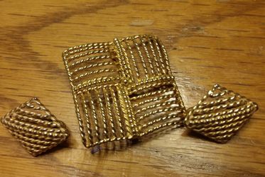 Napier jewelry earrings and broach