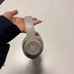 Beats Studio Pro – Sandstone – Used Twice 