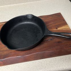 Vintage, cast iron, pan, skillet, 9 inch, fry pan,