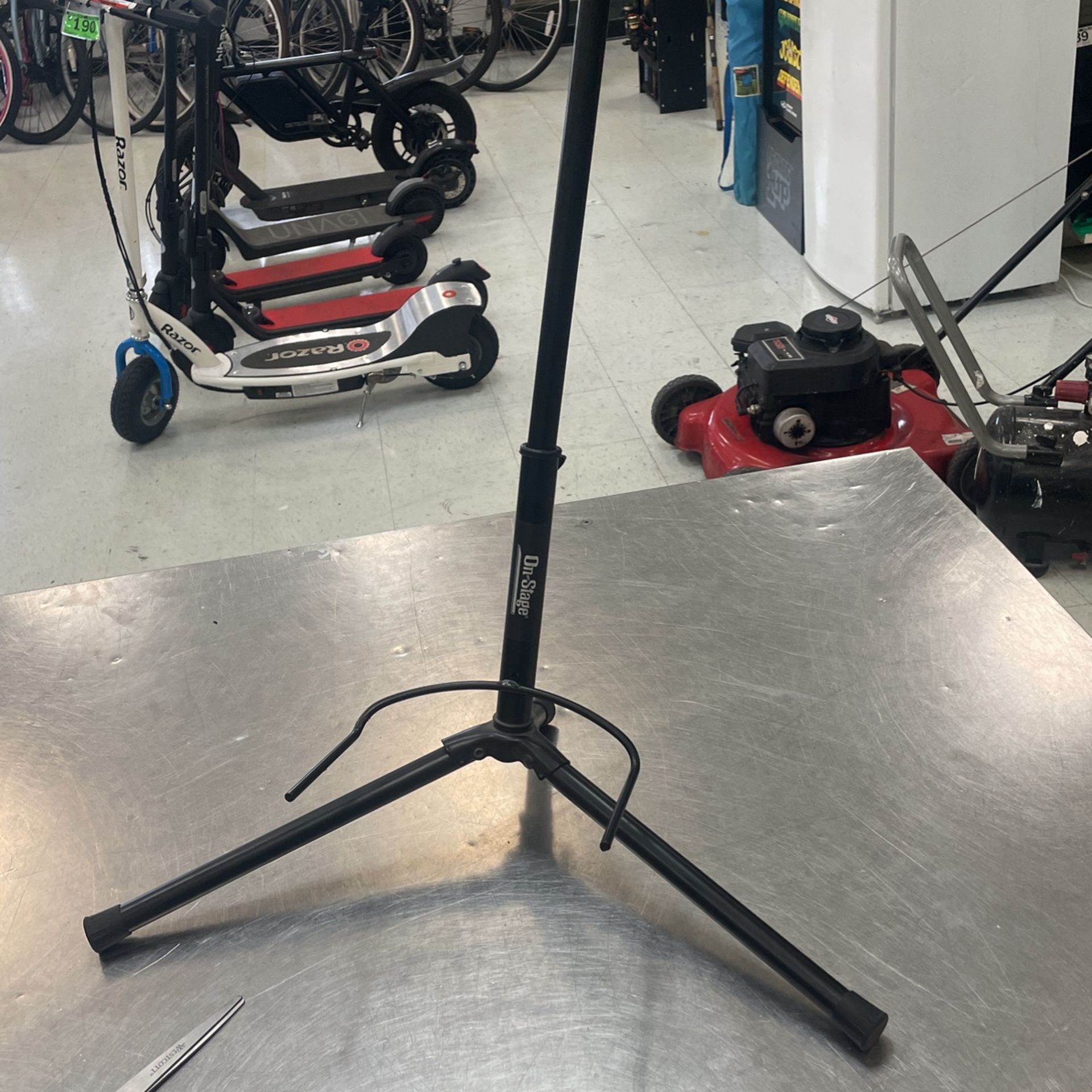 On Stage Guitar Holder