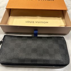 Louis Vuitton Wallet Graphite 
