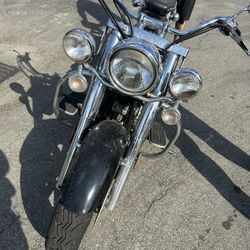2005 Yamaha roadster for parts 1700. Cc