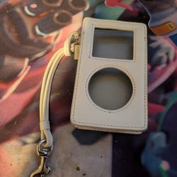 Vintage Coach White Leather iPod Case