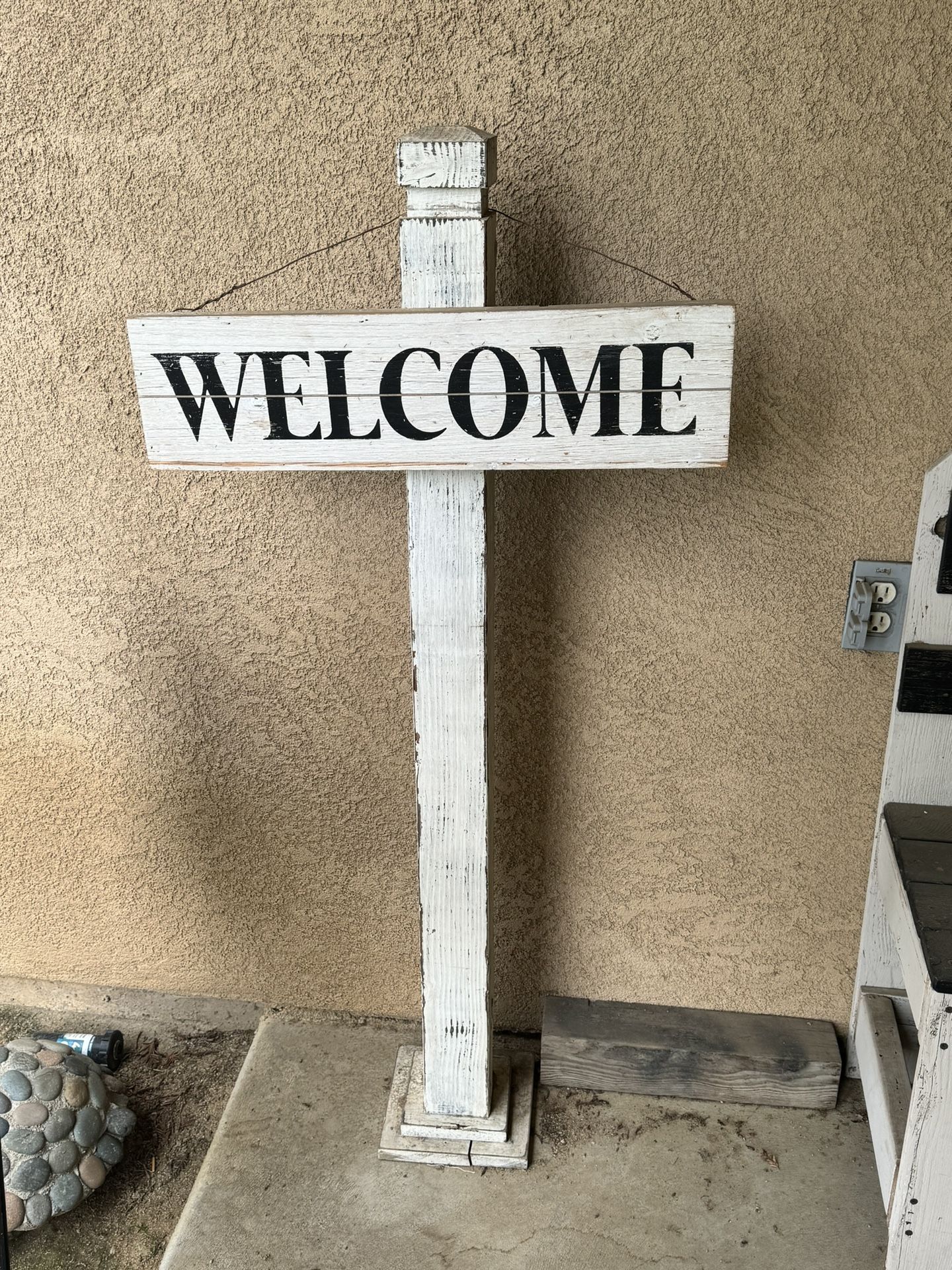 Welcome Sign