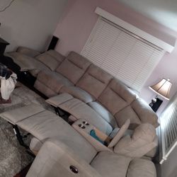 Sectional, Couch, Recliner, Mechanical,USB Ports
