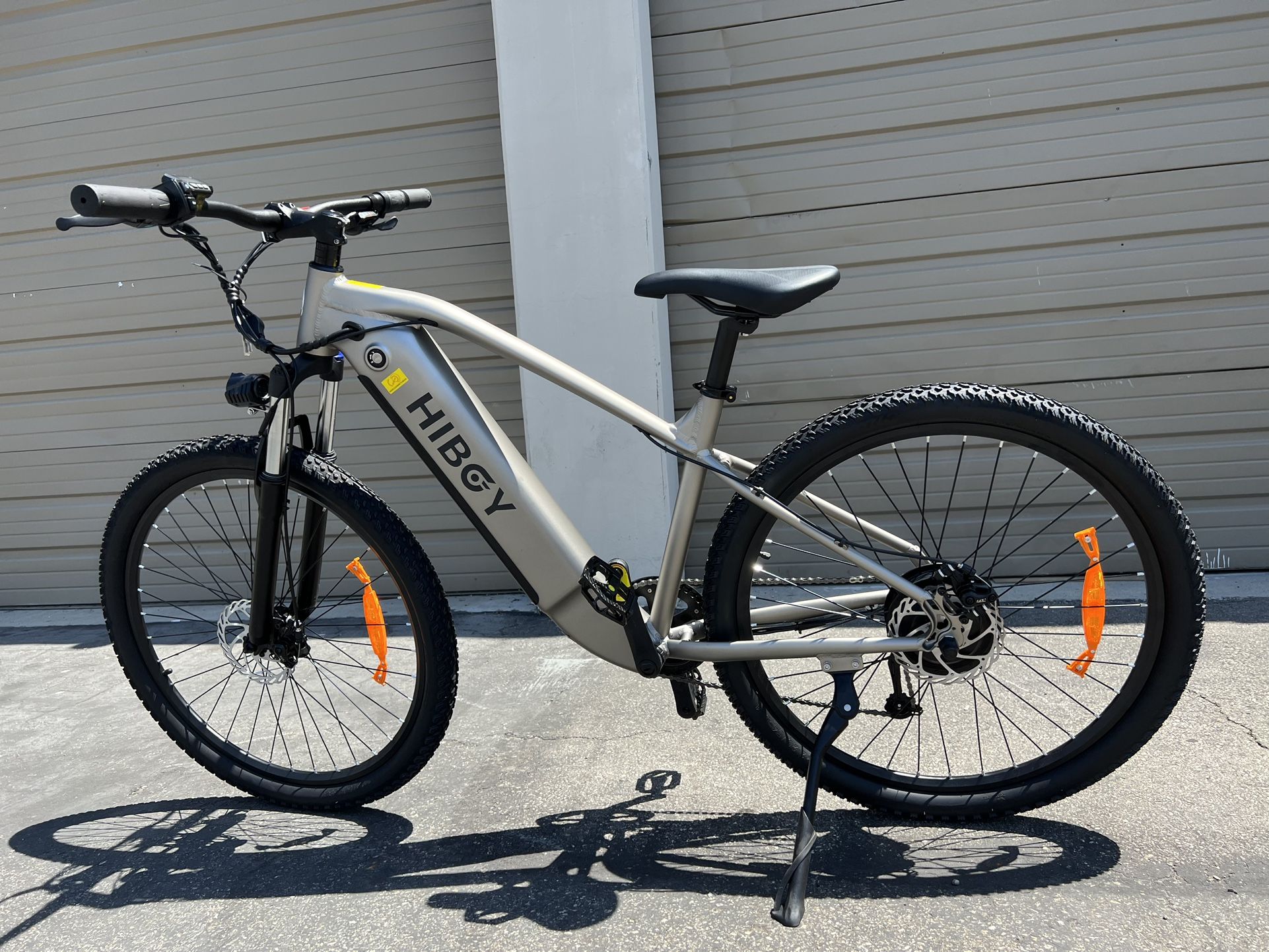 HIBOY P7 500 Watts Commuter 27.5” Electric Bike In Gray for Sale in