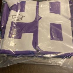 Adrian Peterson Autographed Jersey JSA Certificate 