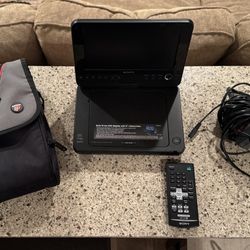 Sony DVP-FX820 Portable DVD CD MP3 Player 8 Inch Hi-Res Wide Screen Bundle WORKS