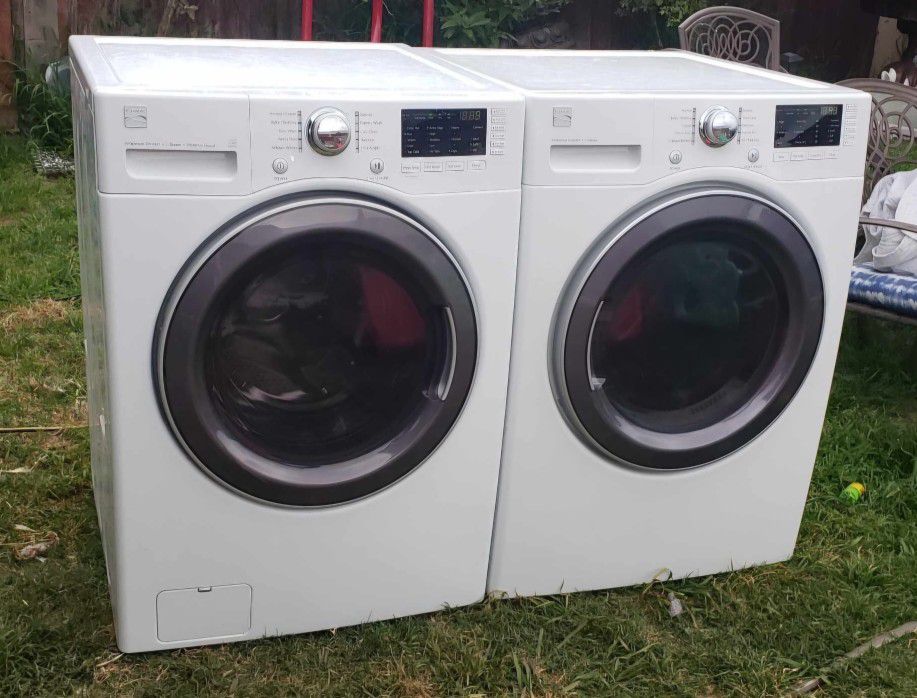LG Washer And Gas Dryer Steam