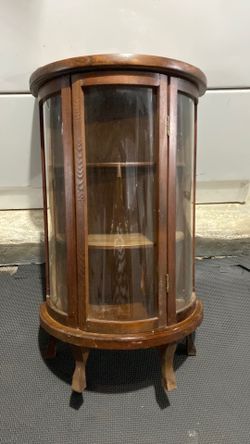 13x23 small curio
