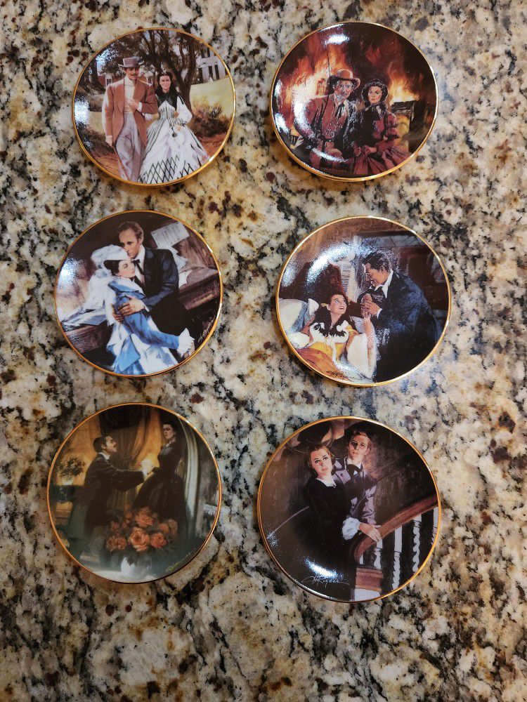 12 Gone With The Wind Collectible Plates 