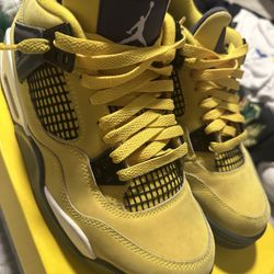 Air Jordan 4s Lighting 