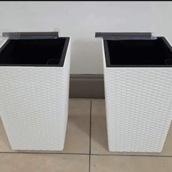PAIR of 16" White / Black Textured Resin Planters w  Water Level Monitoring (2 for $45) @ Lasting Creations