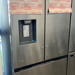 💥Great Deal💥 31 cu. ft. Mega Capacity 3-Door French Door Refrigerator with Four Types of Ice 