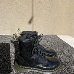 Dr.Martens