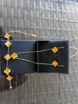 Jewelry Set Clover