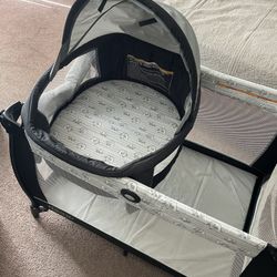 Graco Pack ‘n-Play Pen 