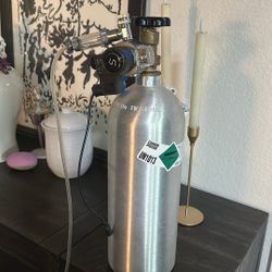 UNS MINI DUAL STAGE CO2 REGULATOR 